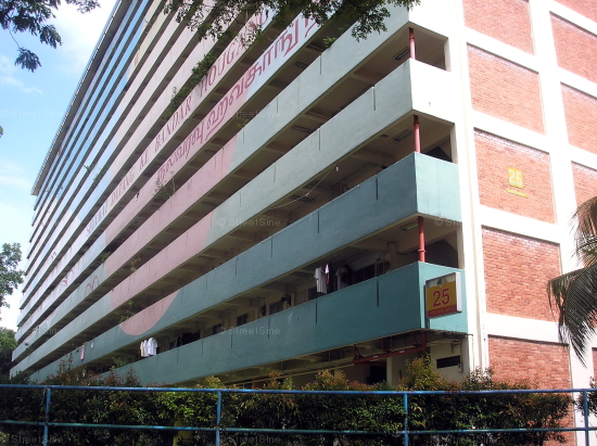 Blk 25 Hougang Avenue 3 (Hougang), HDB 4 Rooms #246452